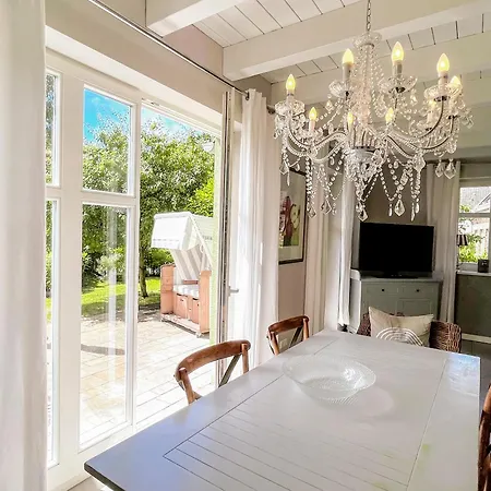 Malve In Liepe Holiday home